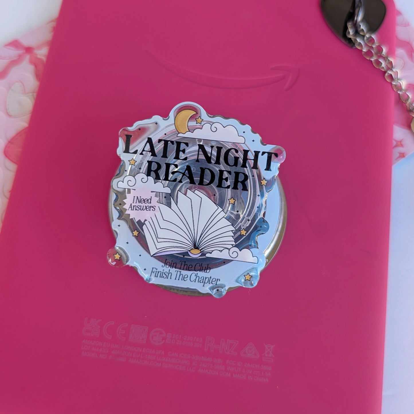 Late Night Reader - Magsafe Kindle Grip