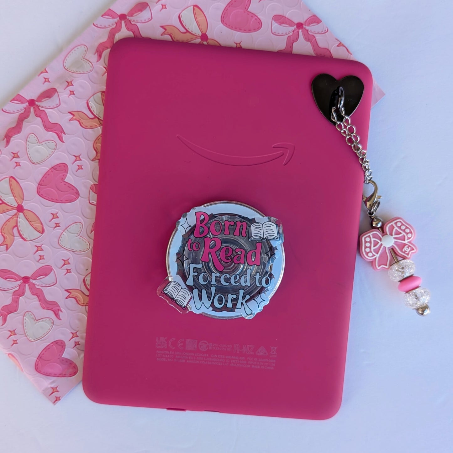 Born To Read Forced Work - Magsafe Kindle Grip