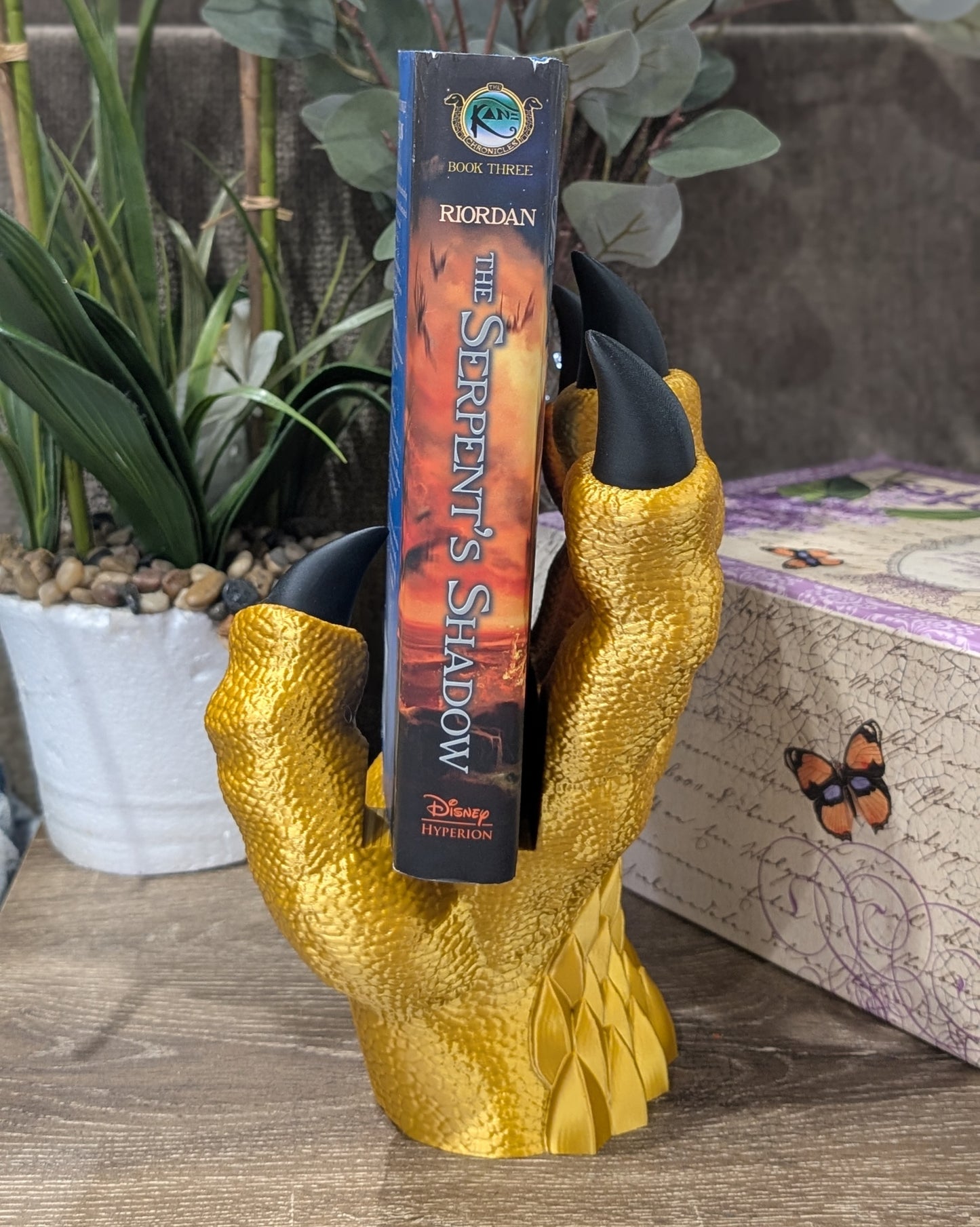 Dragon Claw Book/Ebook Holder