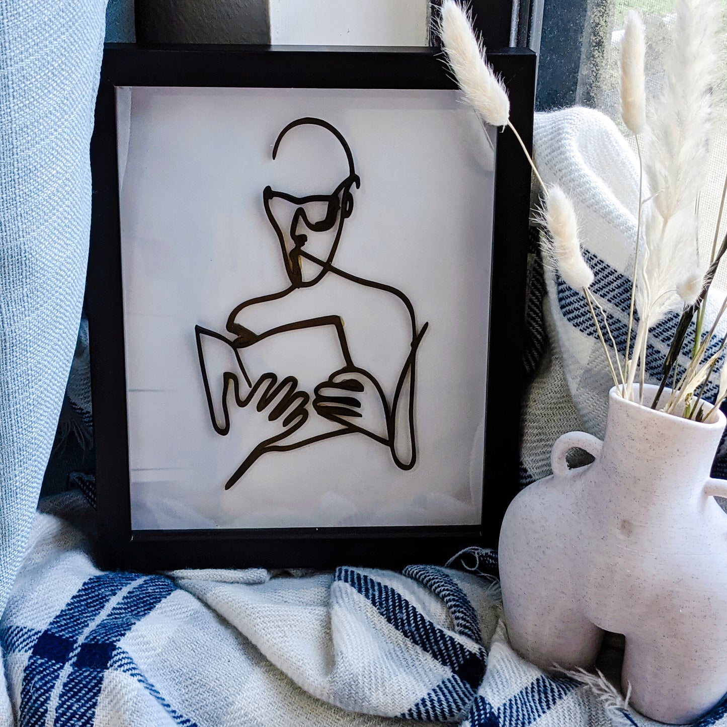 Man Reading Line Wall Art - 3D Printed