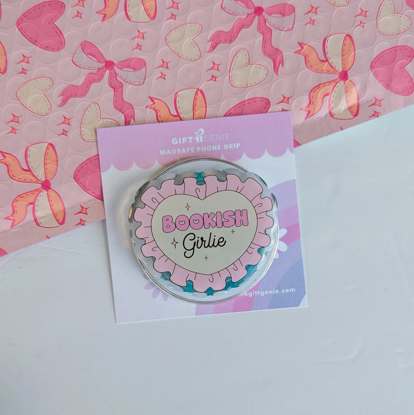 Bookish Girlie - Magsafe Kindle Grip