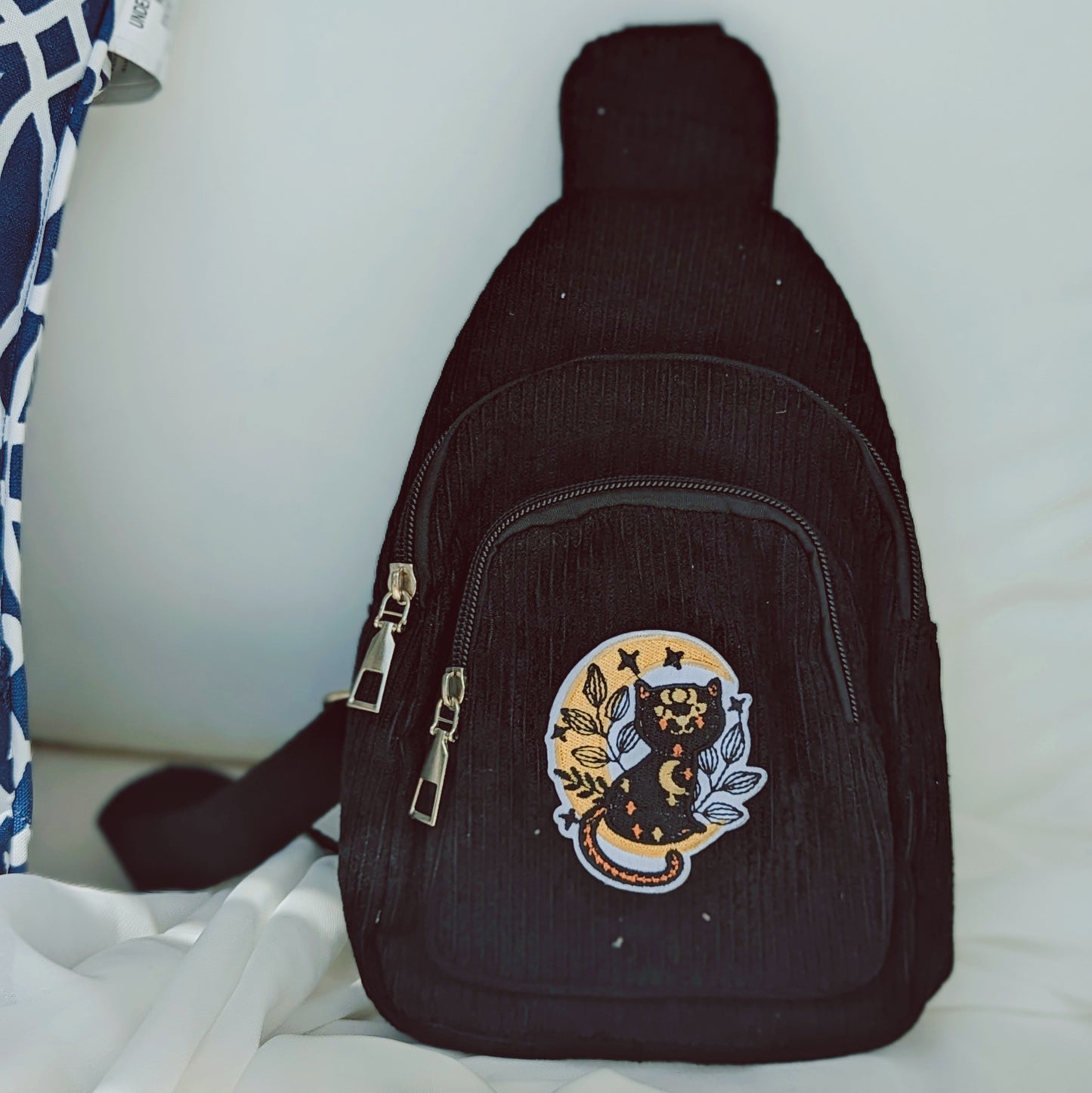 Mystical Cat - Crossbody Bag