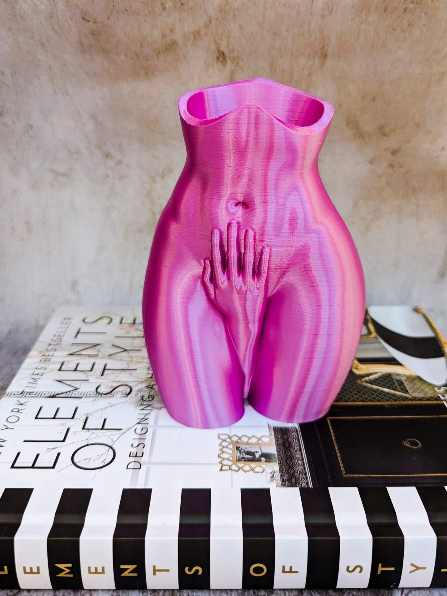 Femme - 3D Vase